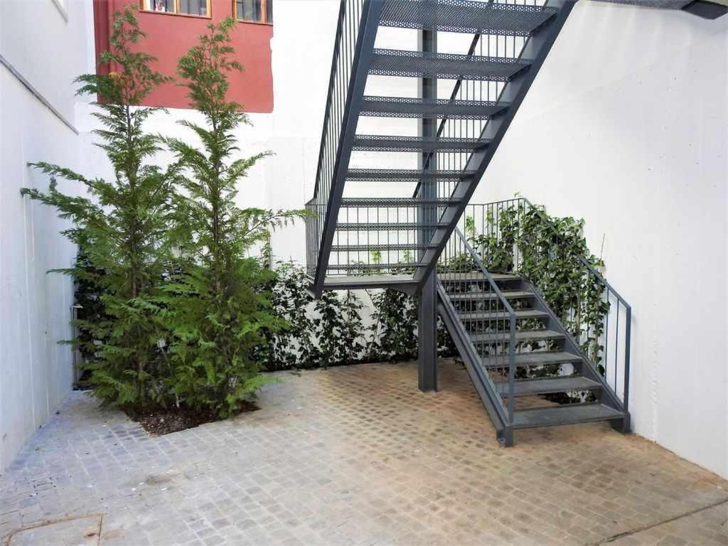 Oporto Delight 1 Luxury Apartment In Historic Center With Balcony Max 4 P Bagian luar foto