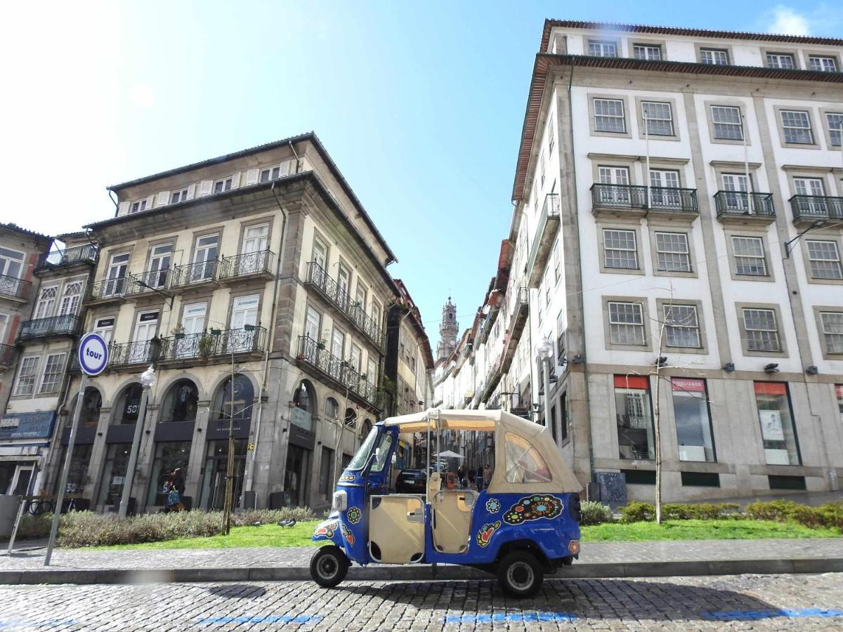 Oporto Delight 1 Luxury Apartment In Historic Center With Balcony Max 4 P Bagian luar foto