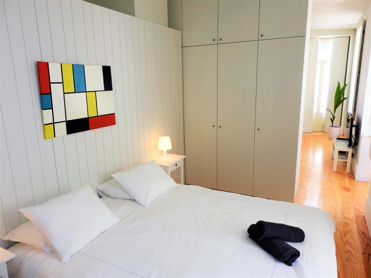 Oporto Delight 1 Luxury Apartment In Historic Center With Balcony Max 4 P Bagian luar foto